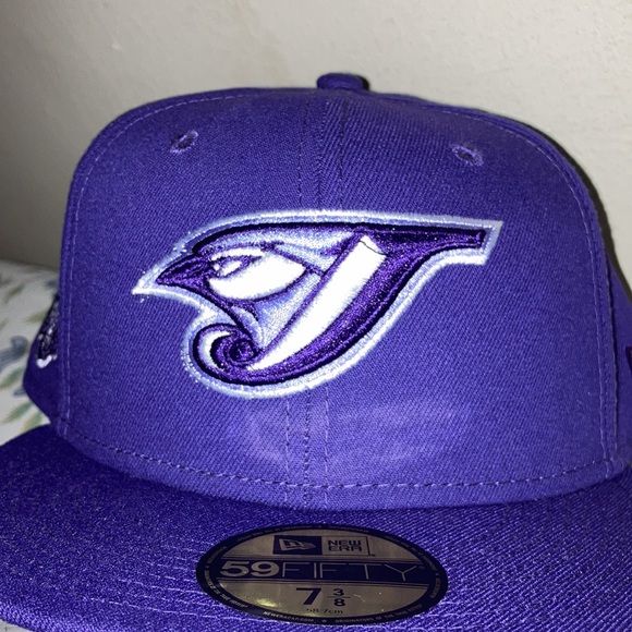 Size 7 3/8 fitted hat brand new never worn - Picture 2 of 4